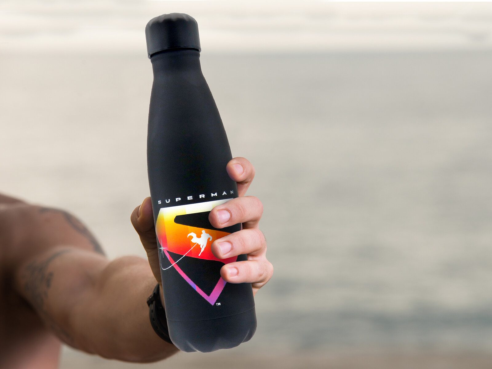 Botella Superman negra doble pared - Imagen 4