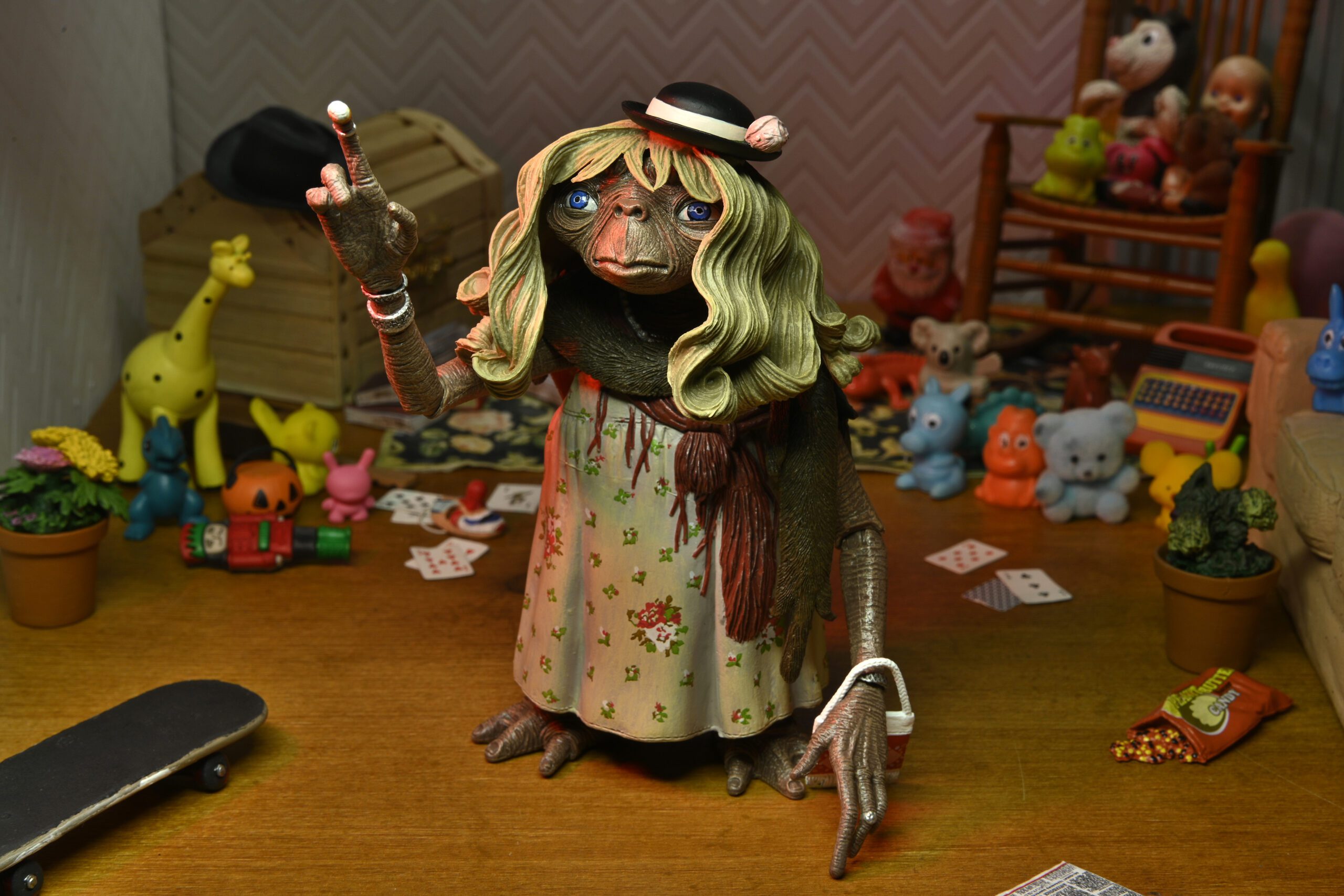 Figura Ultimate Dress-Up E.T. 40 Aniversario neca - Imagen 3