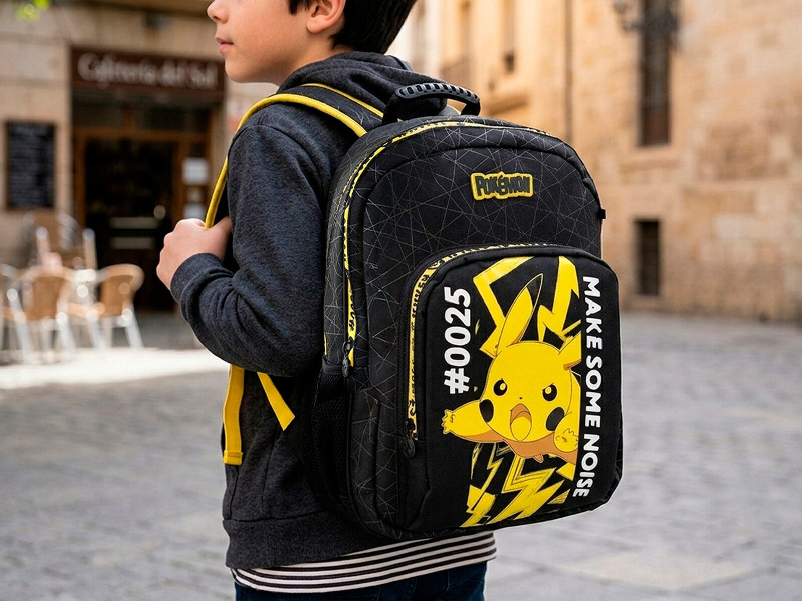 Mochila Pokémon Twilight Champions Pikachu - Imagen 5