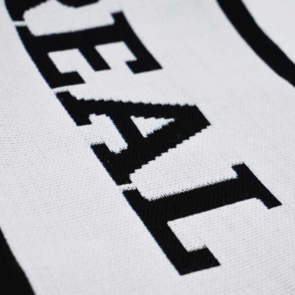 Bufanda Real Madrid telar white & black - Imagen 2