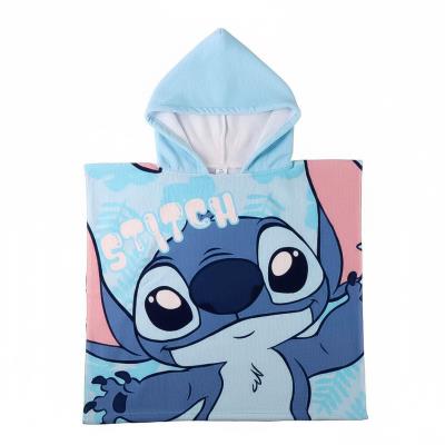 Poncho microfibra Stitch