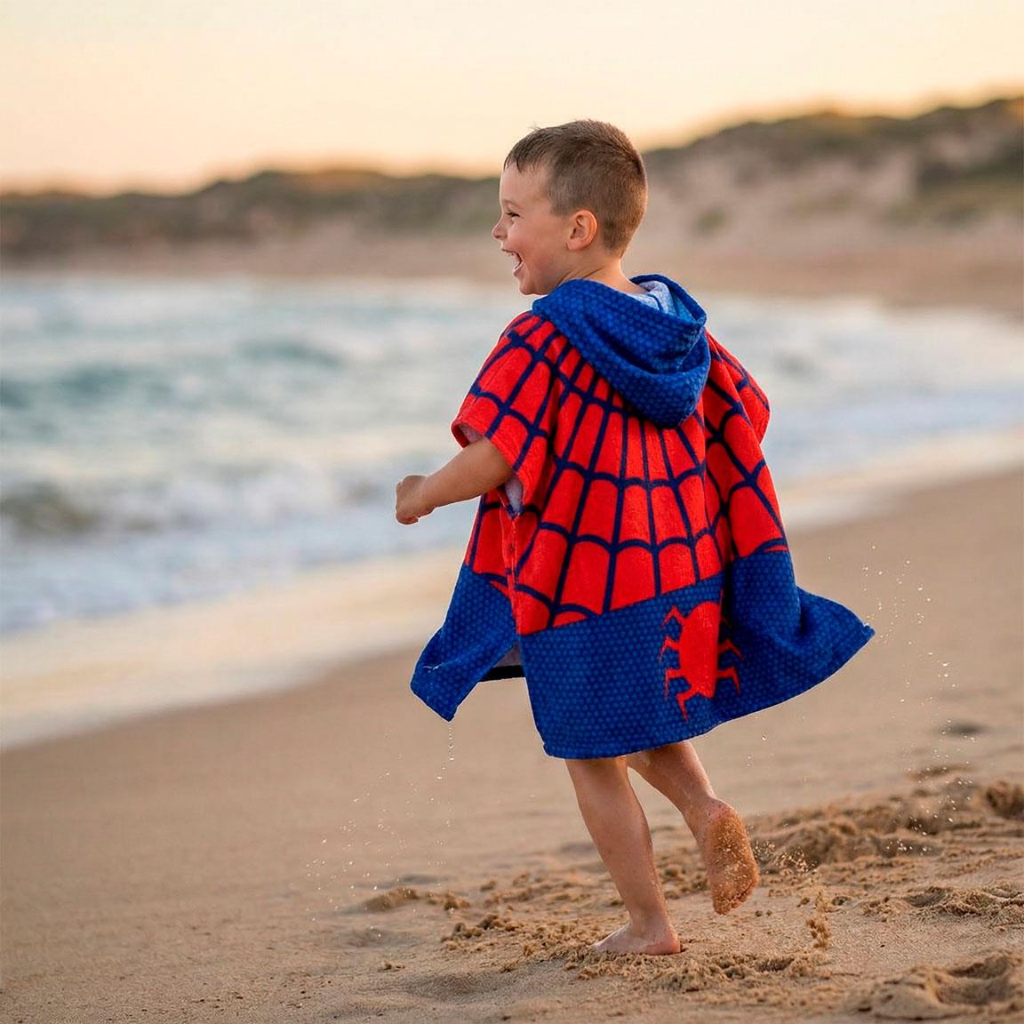 Poncho microfibra Spiderman - Imagen 4