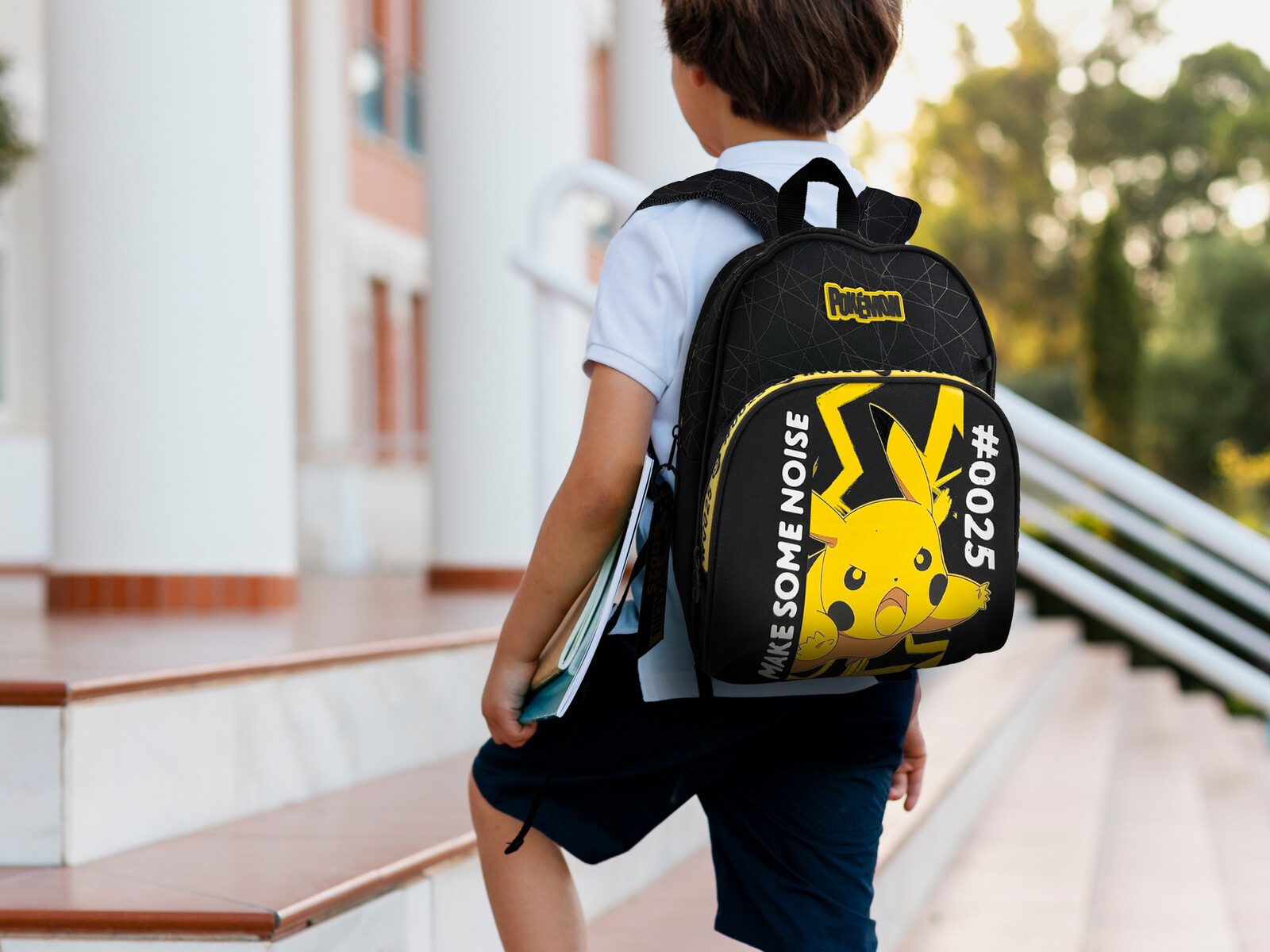 Mochila Pikachu Twilight Champions Pokemon - Imagen 6